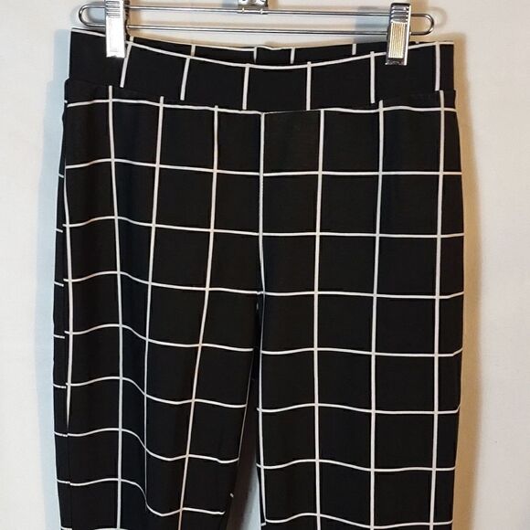 Cosmic Beauty High Waisted Stretch Leggings - Picture 2 of 5